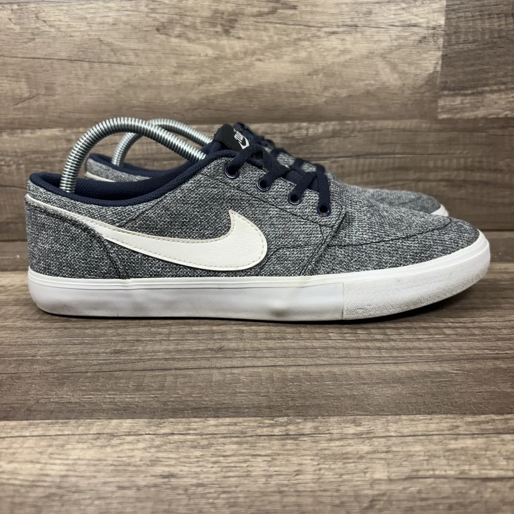 Nike SB Portmore Gray Mens US Size 9.5 EUR 43 880269-401 Sneakers